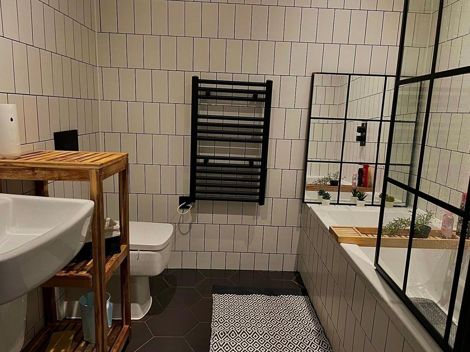 Artistic, Cozy, Stylish, Open Plan, City Centre 1Br Sheffield Eksteriør bilde