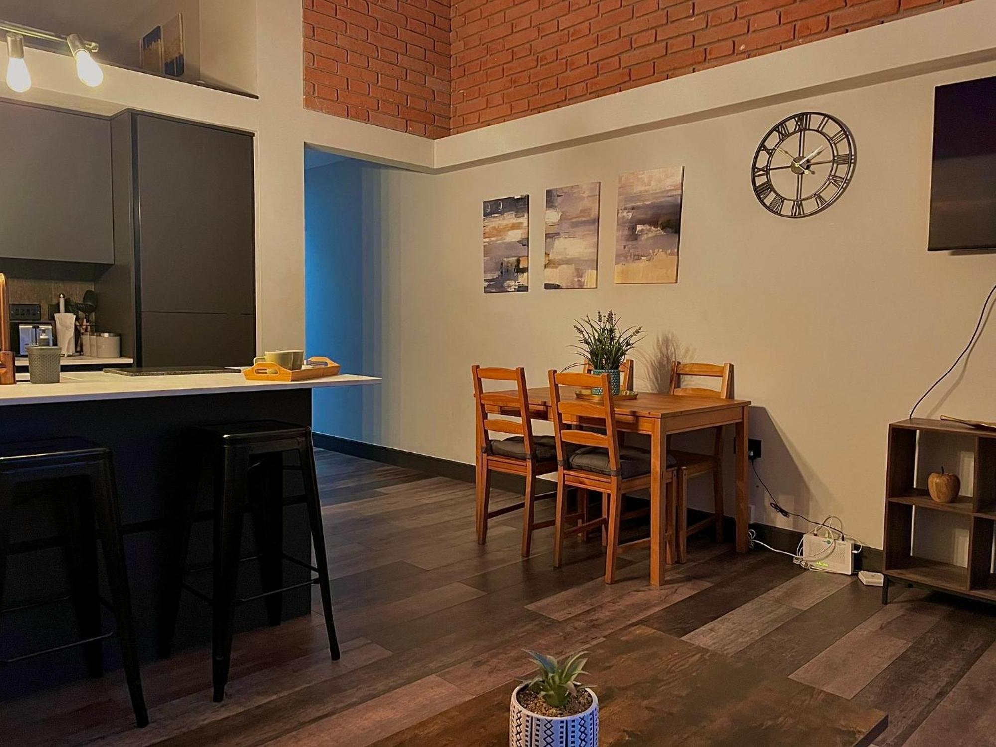 Artistic, Cozy, Stylish, Open Plan, City Centre 1Br Sheffield Eksteriør bilde